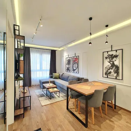 Velika Recepcija Cc Magnet Zlatibor