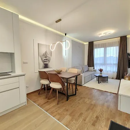 Velika Recepcija Cc Magnet 4*