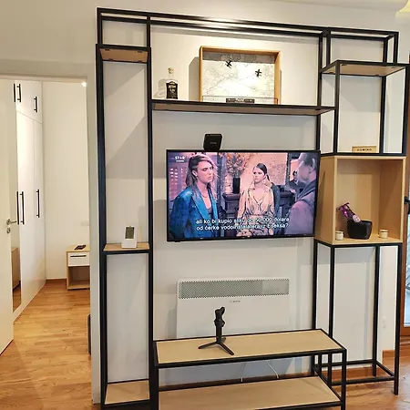 Velika Recepcija Cc Magnet Zlatibor