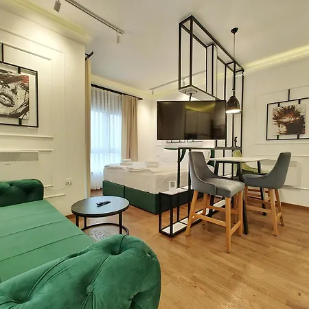 Velika Recepcija Cc Magnet