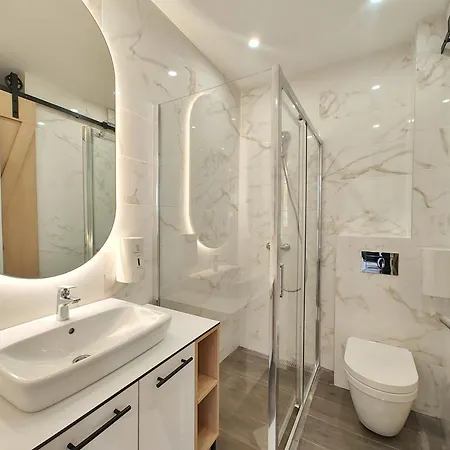 Velika Recepcija Cc Magnet 4* Zlatibor