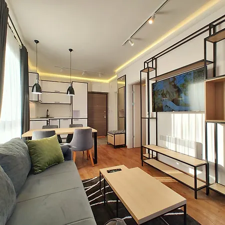 Aparthotel Velika Recepcija Cc Magnet 4*